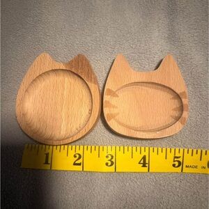 Wooden Cat-Shaped salt holders
